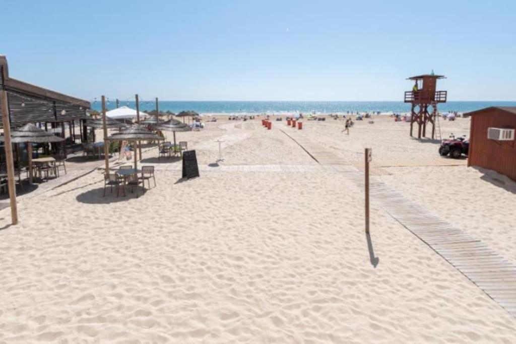 Apartamento Candari Playa En Cádiz Exteriör bild