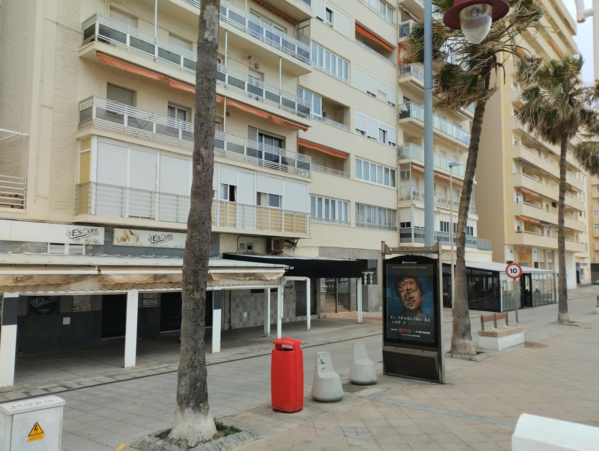 Apartamento Candari Playa En Cádiz Exteriör bild